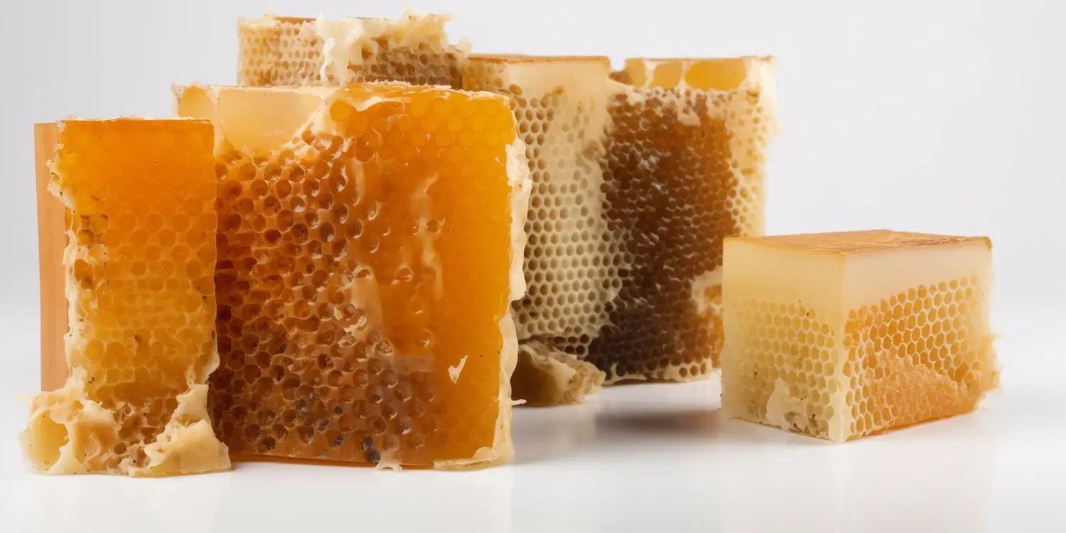 Jak pomaga miód faceliowy?